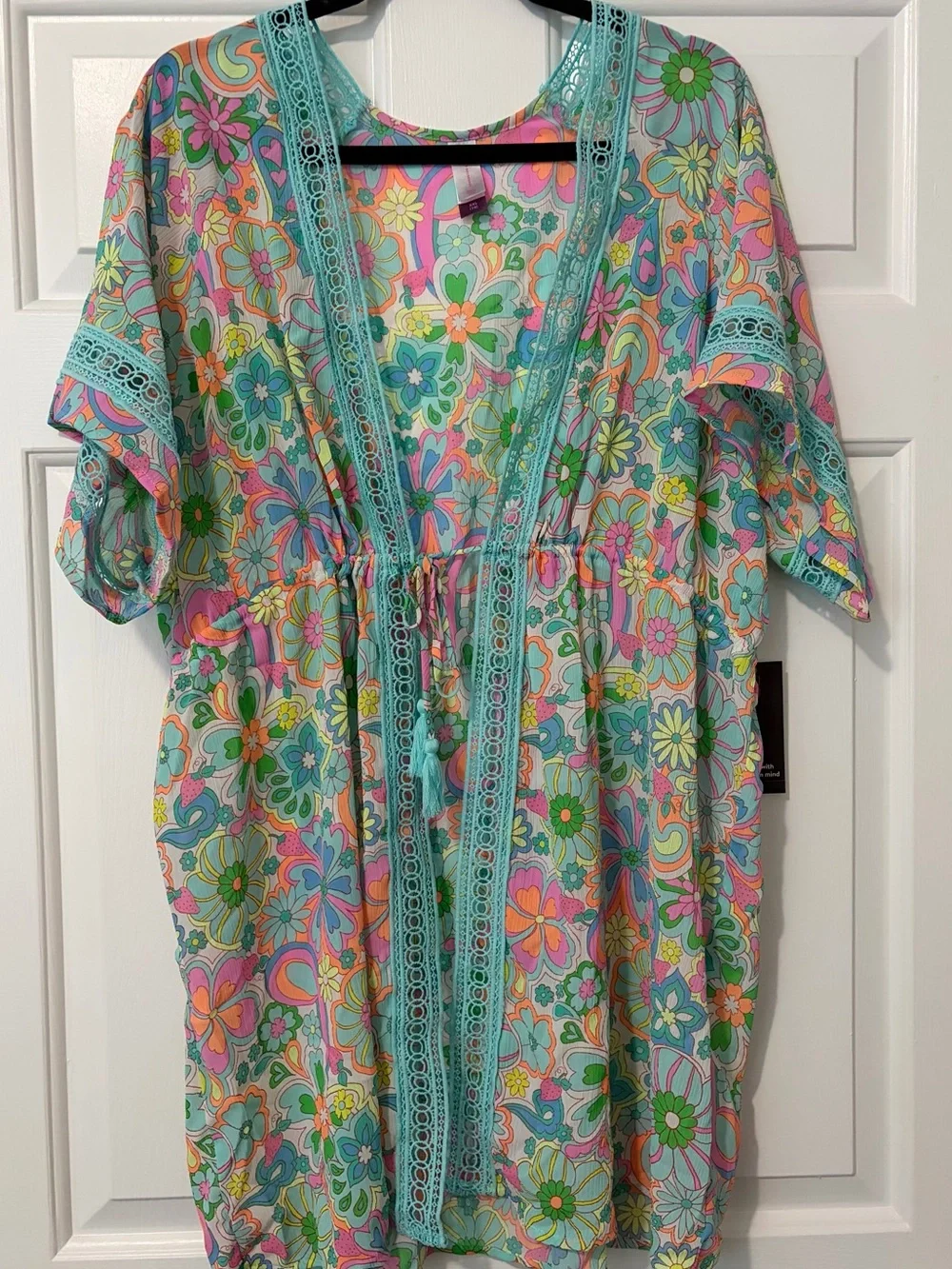 NWT No Boundaries Retro Floral Junior’s Swimsuit Coverup